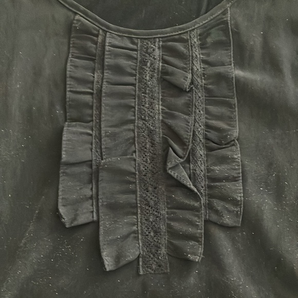 BANANA REPUBLIC Factory black ruffle front t-shirt blouse top Size L - Picture 4 of 6